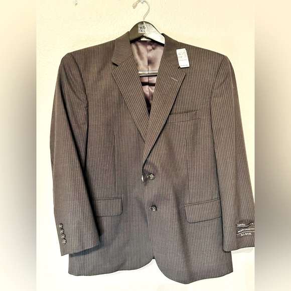 NWT Jos. A Banks Men’s Suit Jacket sz 44S - Picture 2 of 8